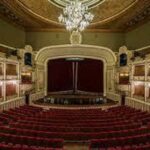 Elevii cu media 10 la Bacalaureat beneficiază de intrare gratuită la Opera Națională București în următoarea stagiune! 3 toti elevii care au luat bac ul cu media 10 au acces gratuit la opera nationala bucuresti in stagiunea urmatoare 685593f0e039d