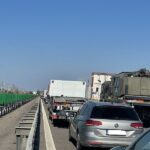 Înghesuială pe Autostrada Soarelui: Mașini blocate în zona Cernavodă – Fetești, cu viteza redusă la 20 km/h. 2 trafic aglomerat pe autostrada soarelui coloane de masini in zona cernavoda fetesti se circula cu 20 km h 6846d1f99cf53