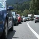 Agitație pe Valea Prahovei și pe autostrăzile A1 București - Pitești și A2 București - Constanța 3 trafic intens pe valea prahovei si pe autostrazile a1 bucuresti pitesti si a2 bucuresti constanta 6846db7da0133