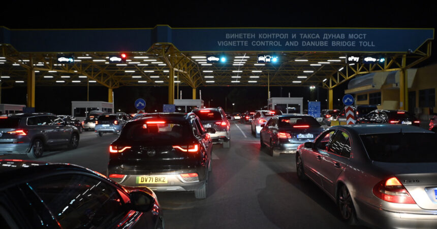 Restricții de circulație pe Podul Giurgiu-Ruse în minivacanța de Rusalii: Rute alternative sugerate de autorități 1 trafic restrictionat pe podul giurgiu ruse in minivacanta de rusalii ce rute alternative recomanda autoritatile 684320fde8f92