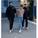 Trei adolescenți surprinși în acte de furt la triajul feroviar din Medgidia 3 trei tineri prinsi in flagrant in timp ce furau piese de tren in triajul din medgidia 68413e61830c3