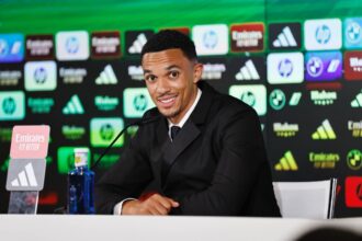trent alexander arnold scapa de numarul 66 cat va purta la real madrid 684b24c4d8a15