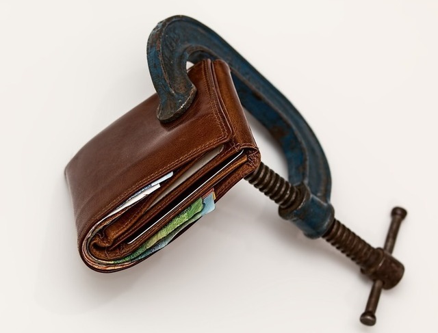 Știri de ultim moment: Băncile ajustează în mod repetat estimările privind slăbirea creșterii economice în România 1 ultima ora bancile revizuiesc din nou in scadere prognoza de crestere economica a romaniei 6842b9071d950