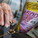 FLASH NEWS: Măsură decisivă - Pensia specială, eliminată pentru cei condamnați pentru corupție! 3 ultima ora miscare pregatita pensia speciala taiata persoanelor condamnate pentru coruptie 684a54fa37362
