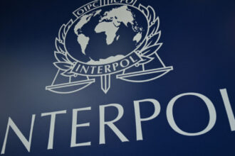 un fost ministru moldovean al justitiei arestat in emirate intr un caz de coruptie el e suspectat ca stergea alertele interpol 68542f5a64913