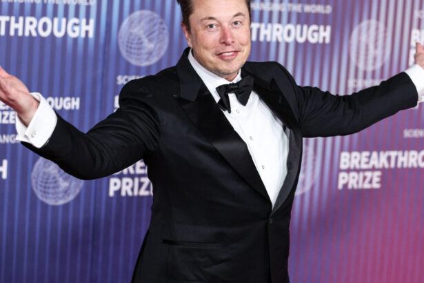 un fost prieten al lui elon musk face dezvaluiri este obsesiv si avid de putere va face totul pentru a se razbuna pe donald trump 68622dca1e898