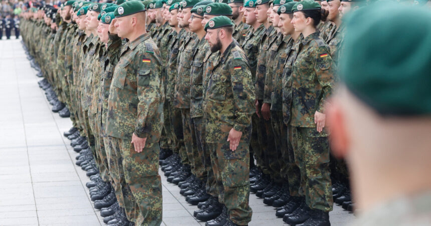 Un general german pledează pentru reintroducerea serviciului militar obligatoriu: Friedrich Merz susține opinia ministrului apărării. 1 un general german cere revenirea la armata obligatorie friedrich merz impartasesc evaluarea ministrului apararii 68492bee13937