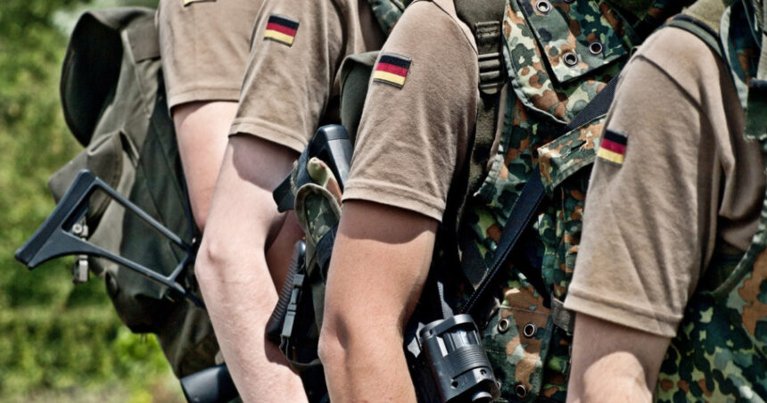 Un lider militar din Germania solicită reluarea stagiului militar obligatoriu: „Este esențial să ne pregătim!” 1 un oficial militar german cere reintroducerea serviciului militar obligatoriu trebuie sa ne pregatim 6842fdf6f3144
