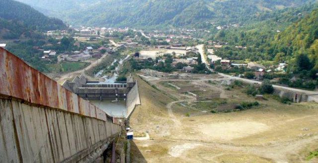 Un ONG revendică în instanță desființarea unui baraj Hidroelectrica, dar Ministrul Energiei contrazice: Informație eronată, barajele rămân! 1 un ong sustine ca a obtinut in instanta demolarea unui baraj hidroelectrica ministrul energiei stire falsa nu demolam nici un baraj 684a69c19d7da