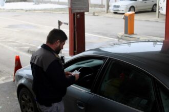 un sofer cu permisul suspendat depistat de politistii de frontiera constanteni 6859238ba1f43