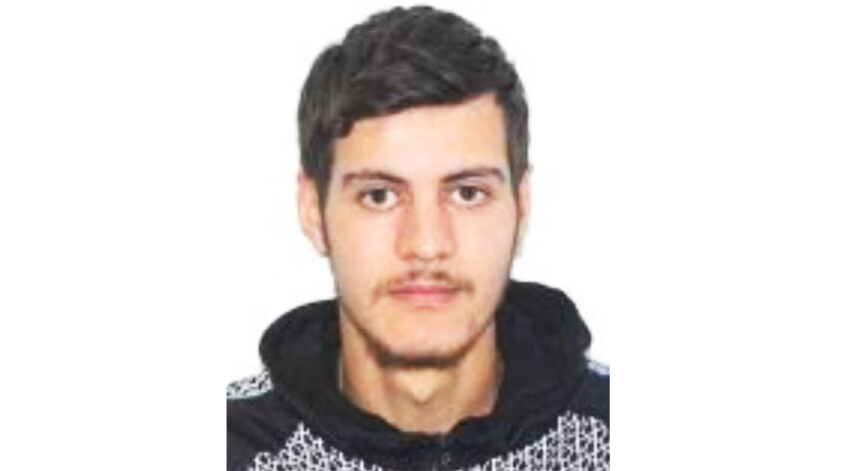 Un tânăr din Murfatlar s-a PIERDUT în Franța: Familie în stare de neliniște îi caută urmele 1 un tanar din murfatlar a disparut dupa ce a plecat in franta familia il cauta cu disperare 68403dcb49423