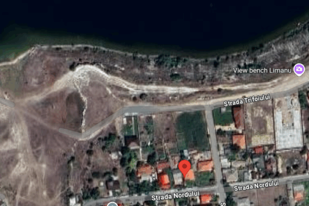 un teren si o vila cu mansarda din limanu scoase la licitatie la pret redus cu 25 intr un dosar de executare silita 68465347ed2ff