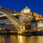 Urban.ro - Un oraș european popular pentru escapade interzice comercializarea alcoolului pe timpul nopții în locurile publice în urma „botellon”-ului 3 urban ro reactie la fenomenul botellon un oras european preferat pentru city break uri interzice vanzarea alcoolului noaptea in spatiile publice 685e4d12059a4