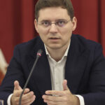Victor Negrescu (PSD) îndeamnă la liniște și responsabilitate: „Confruntările politice nu fac decât să hrănească extremismul” 2 victor negrescu psd face un apel la calm si seriozitate disputele politice nu alimenteaza decat extremismul 684ed0c5c5f1c