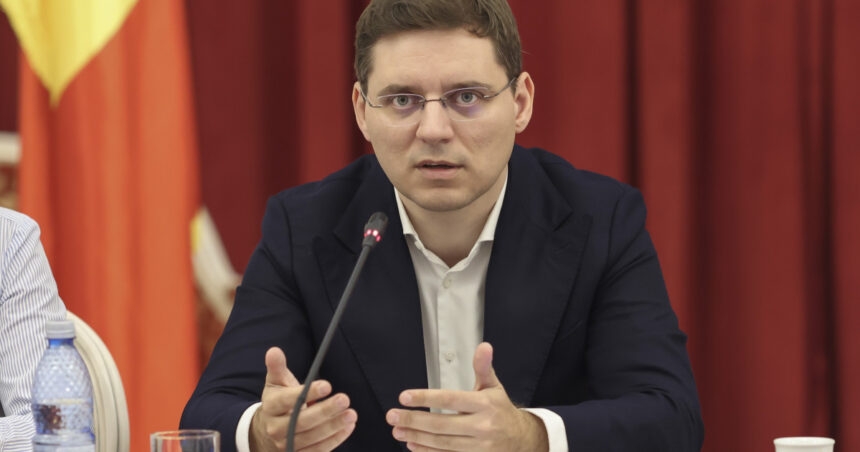 Victor Negrescu (PSD) îndeamnă la liniște și responsabilitate: „Confruntările politice nu fac decât să hrănească extremismul” 1 victor negrescu psd face un apel la calm si seriozitate disputele politice nu alimenteaza decat extremismul 684ed0c5c5f1c