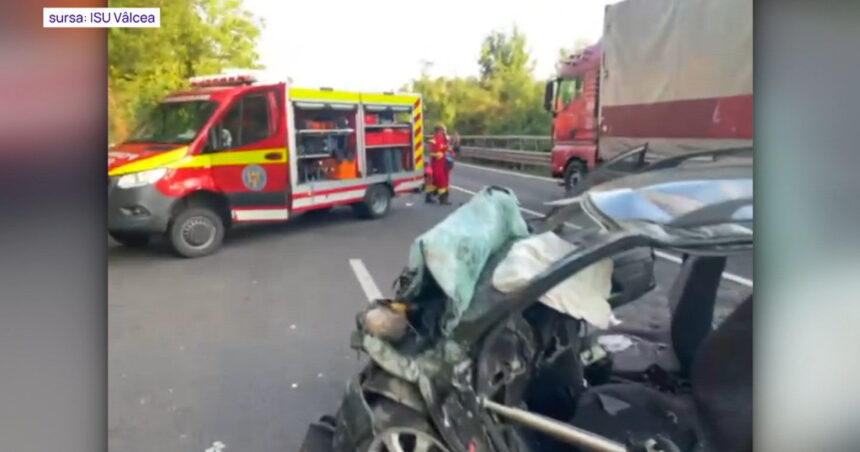 Tragedie rutieră pe DN7, în Vâlcea: Impact devastator între un TIR și o mașină, cu un mort și un rănit! 1 video accident grav intre un tir si o masina pe dn7 in valcea o persoana a murit si o alta a fost ranita 6862318522e13