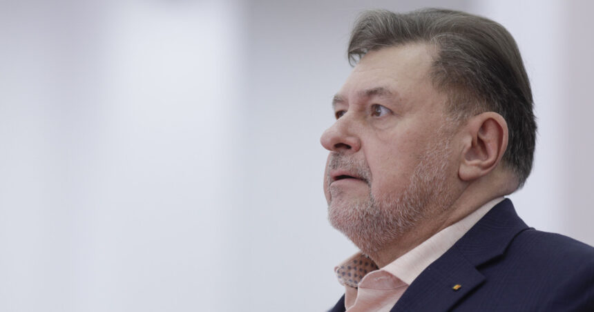 Alexandru Rafila își prezintă bilanțul de 1.300 de zile la conducerea Ministerului Sănătății. Ce detalii importante nu sunt incluse în raportul oficial? 1 video alexandru rafila si a tiparit bilantul de 1 300 de zile in fruntea ministerului sanatatii ce lipseste din prezentarea oficiala 68516939bb71f