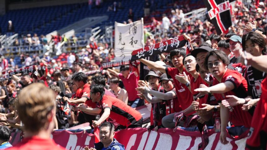 Chivu în impas! Apărarea lui Inter, zdrobită fără milă în primele momente ale confruntării cu Urawa 1 video chivu debusolat defensiva lui inter facuta harcea parcea chiar in debutul meciului cu urawa 68570c95366f3