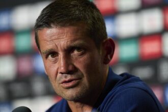 video chivu pus la zid deja pentru meciul asta m am trezit cu noaptea in cap 685280e7c56df