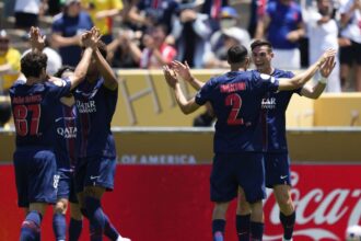 video exclusiv psg o masinarie de fotbal si la 34 de grade la cate goluri marcate in 2025 a ajuns trupa lui luis enrique dupa 5 0 cu inter si 4 0 cu atletico 684fc8d2562cc