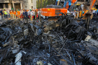 video experti britanici si americani participa la ancheta tragediei aviatice din india reuniune cobra de urgenta nationala in marea britanie 684b381e6c5bf
