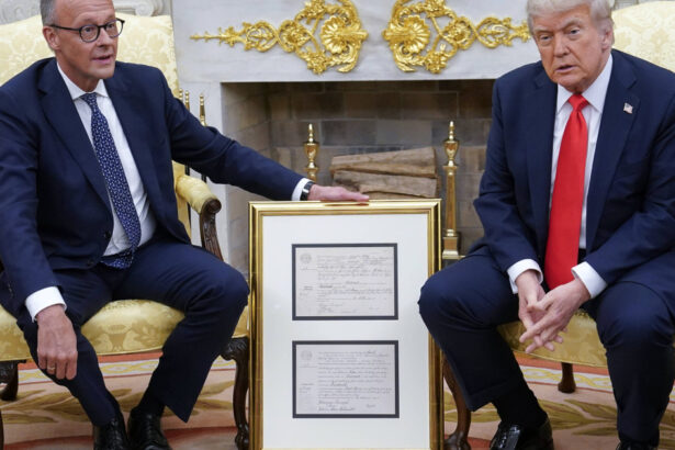 video friedrich merz i a facut cadou lui trump certificatul de nastere al bunicului sau friedrich trump un nume german serios 6841fd2723e61