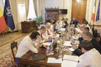 video interimatul guvernului expira in 5 zile nicusor dan noi negocieri astazi cu partidele numele vehiculate pentru premier tehnocrat 684fe300294e7