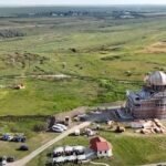 IPS Teodosie a binecuvântat paraclisul Mănăstirii Poarta Albă-Galeșu, construit pe locul de suferință al deținuților politici 2 video ips teodosie a sfintit paraclisul manastirii poarta alba galesu ridicata pe locul suferintei detinutilor politici 685931996aac4