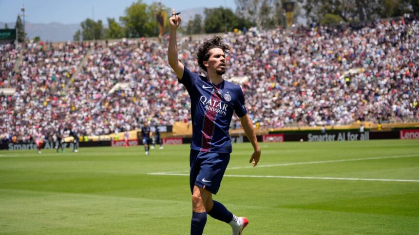 Istvan Kovacs aduce echitatea pe teren! Sinteza confruntării PSG - Atletico Madrid 4-0, difuzată de Pro TV și VOYO 1 video istvan kovacs a impartit dreptatea rezumatul meciului psg atletico madrid 4 0 transmis de pro tv si voyo 684ffd8c86acd