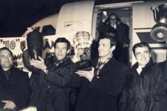 video la multi ani cornel penu cel mai bun portar de handbal al lumii din anii 70 a castigat si doua titluri de campion mondial 684fcc550fe8e
