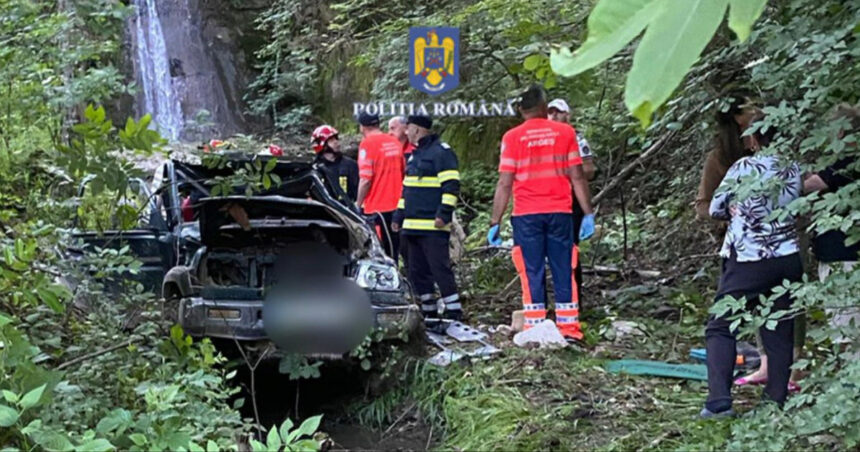 Accident tragic pe Transfăgărășan: O mașină a căzut într-o râpă, un bărbat a decedat, iar fiul său se află în stare critică. Detalii despre incident. 1 video masina prabusita intr o rapa pe transfagarasan un barbat a murit iar fiul sau este in stare grava cum s a produs accidentul 68514d1d3993c