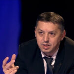 Ministrul Educației, Daniel David, susține că elevii nu ar trebui să petreacă mai mult de două ore pe zi la teme. 3 video ministrul educatiei daniel david spune ca nu ar trebui ca elevii sa aiba teme care sa cumuleze mai mult de doua ore pe zi 683de200df92a