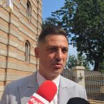 Emoții intense pentru Mirel Rădoi la cununia lui Florinel Coman: O legătură de durată, dar mereu specială! 3 video mirel radoi nas de cununie pentru florinel coman am fost emotionat chiar daca avem o relatie veche 684aded633807