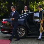 Nicușor Dan, umbra lui Trump la summitul NATO 3 video nicusor dan in spatele lui trump la summit ul nato 685b0b25772b5