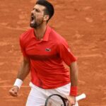 „Nole” Terminator: Sârbul, cu 15 ani mai în vârstă decât Sinner, i-a tăiat respirația tânărului în semifinala de la Roland Garros! 2 video nole terminator cu 15 ani mai batran decat sinner sarbul l a lasat pe sinner fara aer in semifinala de la roland garros 6843428e0d4f1