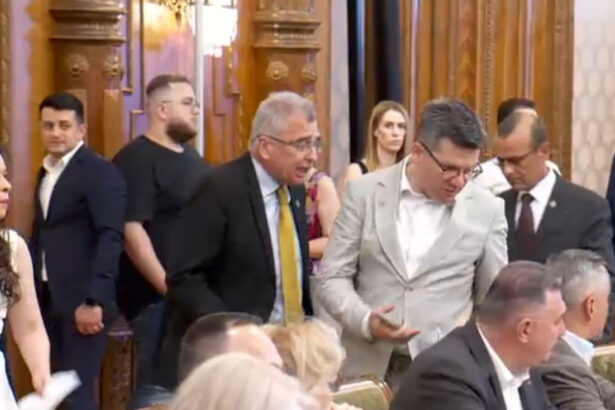 video parlamentarii aur au facut scandal la audierea ministrilor propusi pentru guvernul bolojan nerusinatilor 68594a2210508