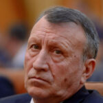 Paul Stănescu, candidatul preferat pentru conducerea Curții de Conturi, îi ia locul lui Mihai Busuioc (conform surselor). Cum au reacționat liderii PSD? 3 video paul stanescu favorit la sefia curtii de conturi in locul lui mihai busuioc surse care a fost reactia liderilor psd 685960496202b