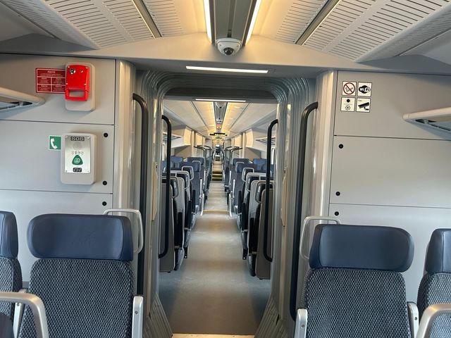Trenul polonez de producție românească își începe călătoria de probă! 1 video primul tren produs de polonezi pentru romania in teste 684051c020450