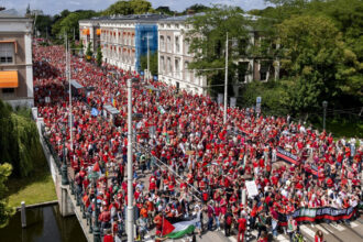 video protest urias in olanda 150 000 de persoane au iesit in strada la haga impotriva atacurilor israelului in gaza 684ef059a6556