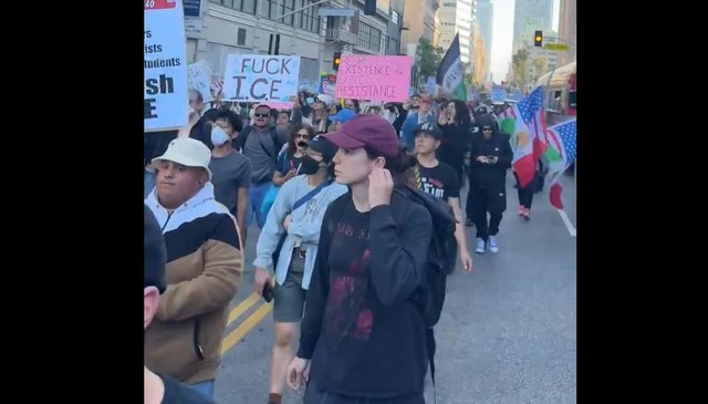 Protestele din America se amplifică, ignorând avertizările lui Trump 1 video protestele se extind in sua in ciuda avertismentelor lui trump 684a70cbdc992