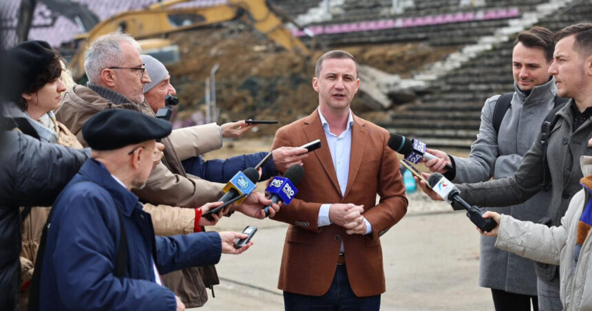 Tăierile bugetare amenință realizarea noului stadion din Timișoara: Clarificările lui Alfred Simonis 1 video reducerea cheltuielilor ar putea periclita construirea noului stadion din timisoara precizarile lui alfred simonis 68433729640c4