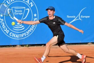 video roland garros 2025 i romanul cu nume predestinat joaca azi pentru semifinale si la simplu si la dublu 68414fa99d508