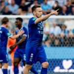 Mici dar Măreți: Spectacol Fotbalistic în Insulele Feroe cu un Gol Spectaculos din Corner și o Revenire Epică! 3 video si echipele mici stiu fotbal gol direct din corner remontada si un star de la manchester united in insulele feroe gibraltar 6847ea5d0c11a