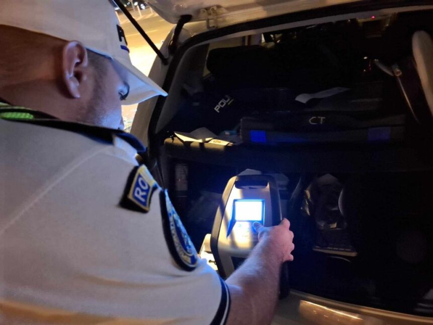 Șofer surprins sub influența substanțelor interzise în Mamaia – testul a confirmat prezența canabisului! 1 video sofer depistat drogat la volan in mamaia a iesit pozitiv la canabis 6844c16e744ad