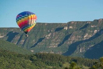 video un balon cu aer cald a luat foc in aer in brazilia cel putin opt persoane au murit 685798bca22ef