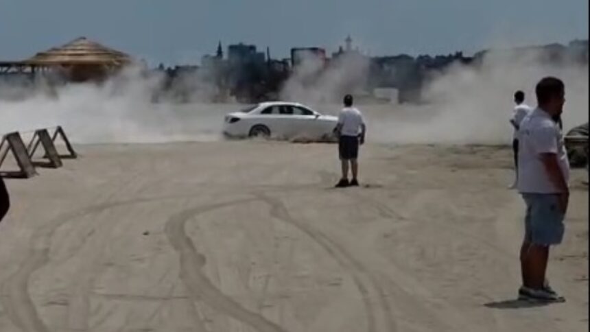 Un șofer a primit o sancțiune de 11.405 lei pentru drifturi pe nisipul plajei 1 video un sofer a fost amendat cu 11 405 lei dupa ce a facut drifturi pe plaja 684d3aeb01230