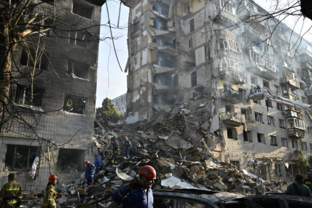 videofoto atac masiv cu rachete si drone rusesti asupra kievului 14 oameni au murit iar 55 au fost raniti 685111468a385