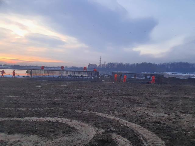 Forța în Acțiune: Umbrărescu la Înălțime! 1 videofoto demonstratie de forta umbrarescu 684d6fd2800ac