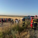 Plan Roșu în Tariverde: Coliziune între o mașină și un autocar plin cu ucraineni 3 videogalerie foto a fost activat planul rosu in tariverde accident rutier intre o masina si un autocar in care se aflau mai multi ucraineni 685c28b6b6822