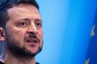 volodimir zelenski le a cerut statelor europene din nato sa ajute militar ucraina cu 025 din pib 685b06196dbfb